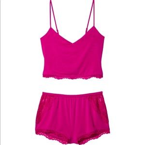 Brand: Victoria secret    Size: S   Color: Berry Blush